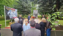 В ГКБ №1 почтили память погибших на войне медработников